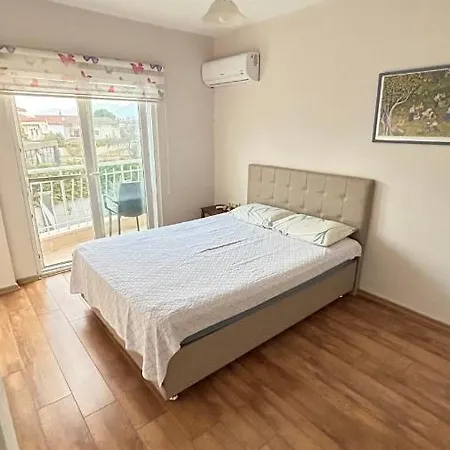 Cozy For A Couple Μαρμαρίς